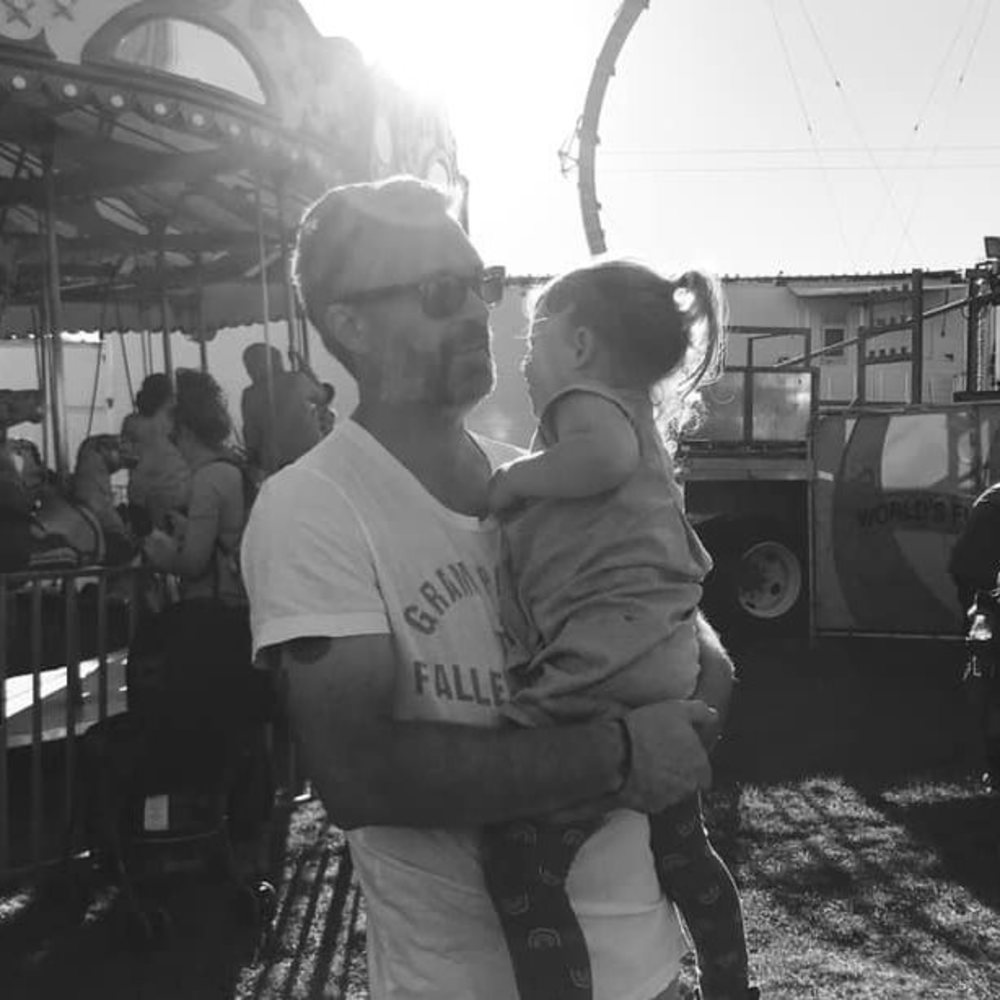 Meet your Posher, Simon